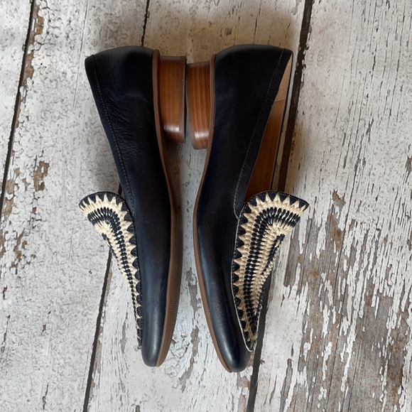 Bernardo Navy Loafer - Picture 6 of 10